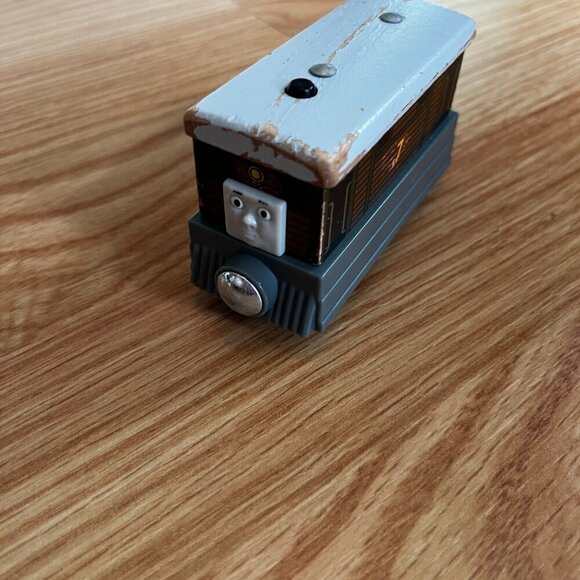 Thomas Friends Wooden Railway Train Tank Engine - Toby - Picture 2 of 9